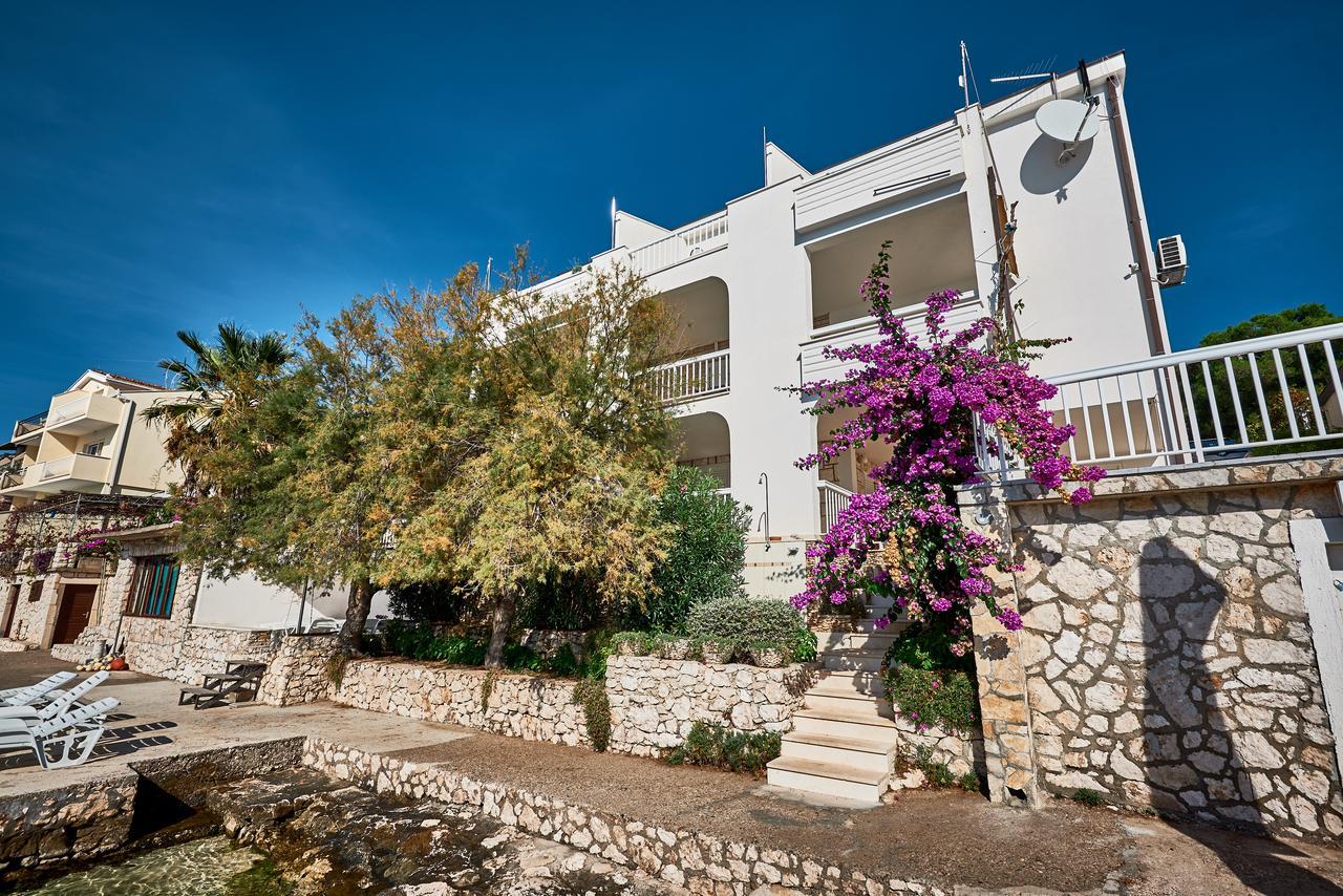 Repic Apartments Klek Exterior photo